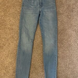 Madewell Sky Blue Denim Jeans